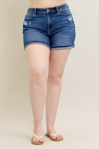 Judy Blue Mid Rise Cell Phone Pocket Shorts 15285
